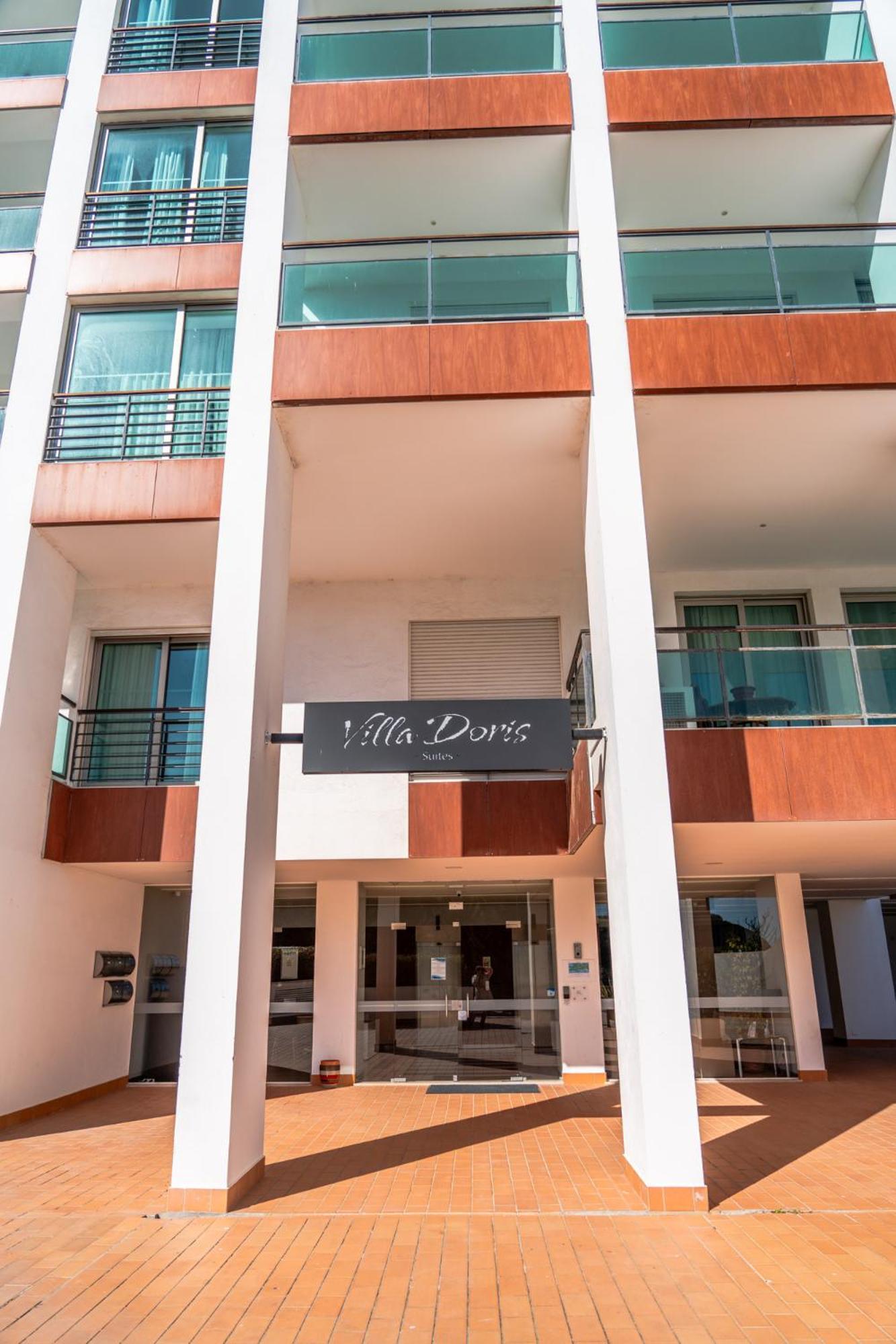 Villa Doris Suites Lagos Exterior photo