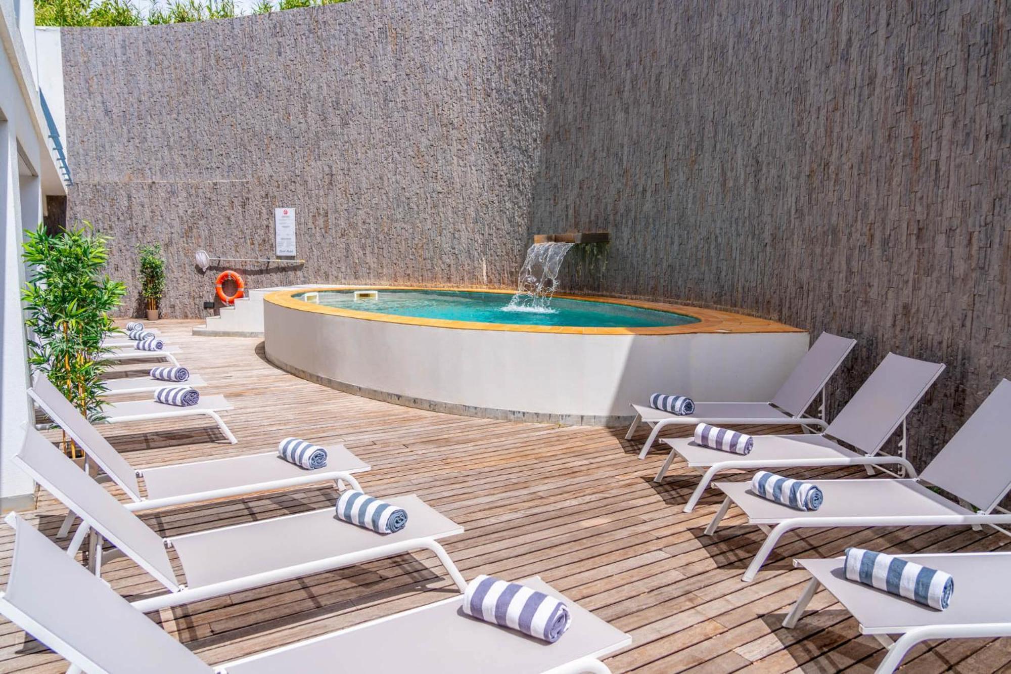 Villa Doris Suites Lagos Exterior photo