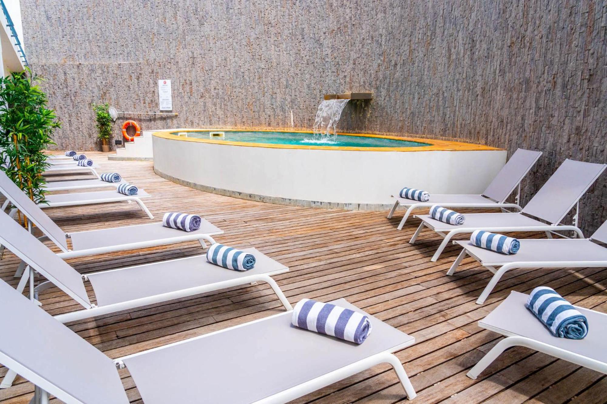 Villa Doris Suites Lagos Exterior photo